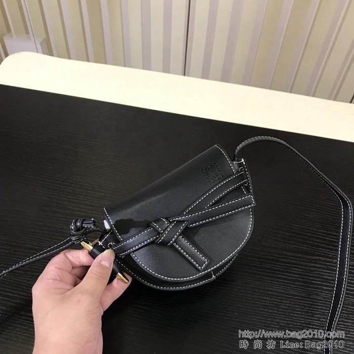 LOEWE羅意威 新品 火爆款 迷你Gate手袋 馬術風格 時尚百搭斜挎包 10182  jdl1156